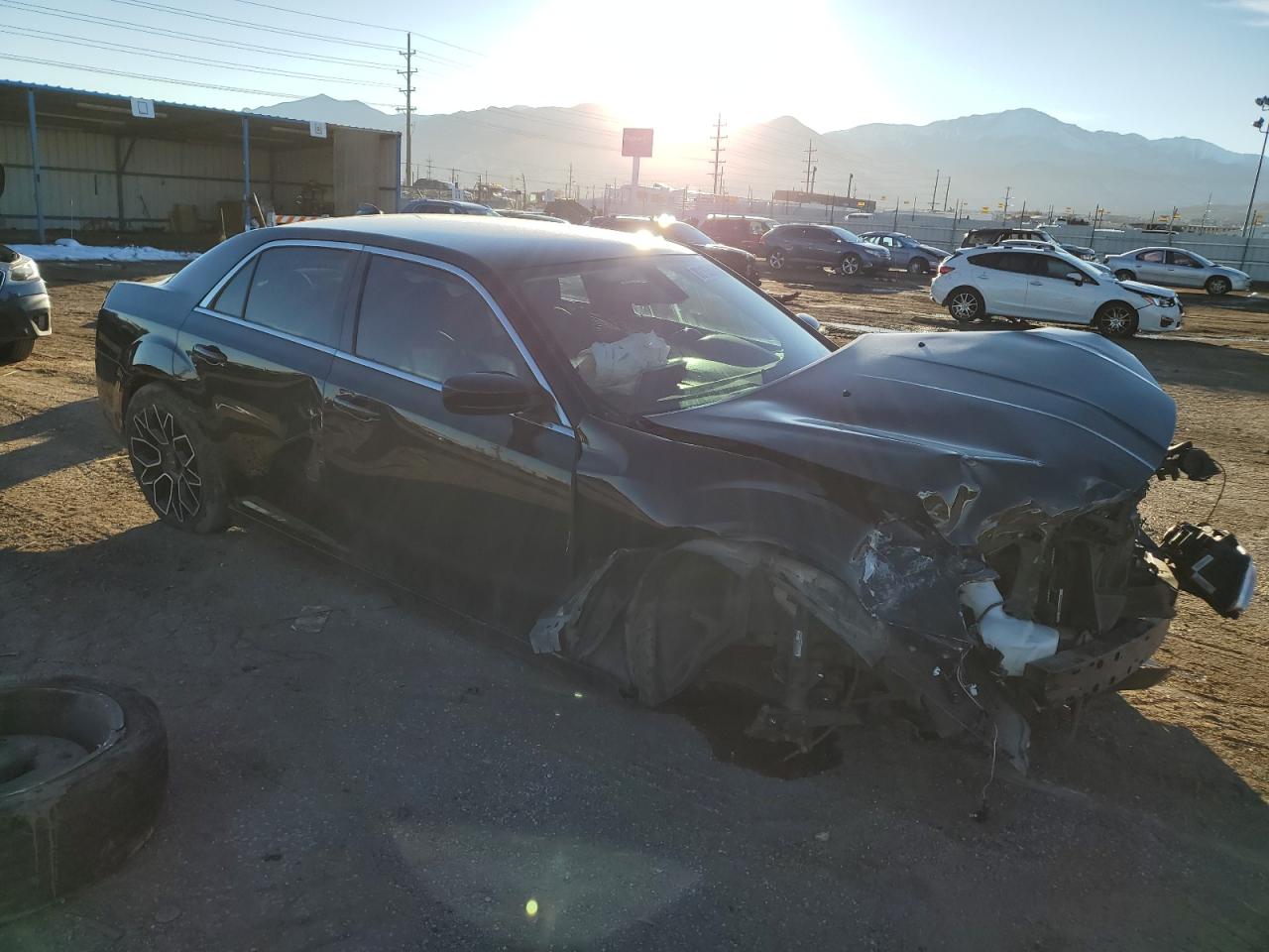 2018 Chrysler 300 - Image 4