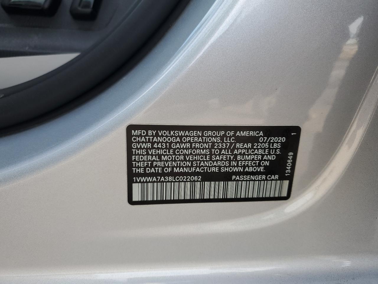 2020 Volkswagen Passat - Image 12