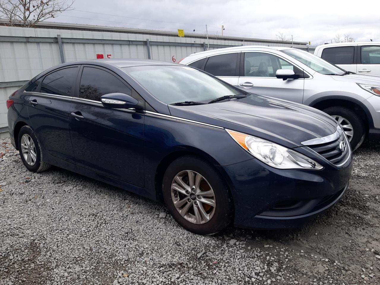 2014 Hyundai Sonata - Image 4