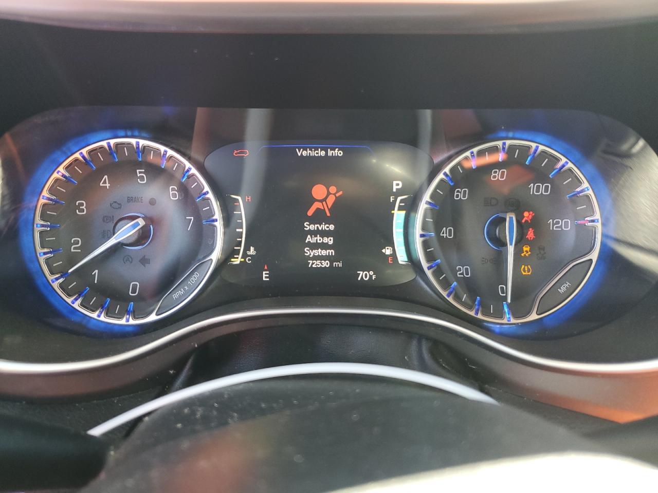 2019 Chrysler Pacifica - Image 9
