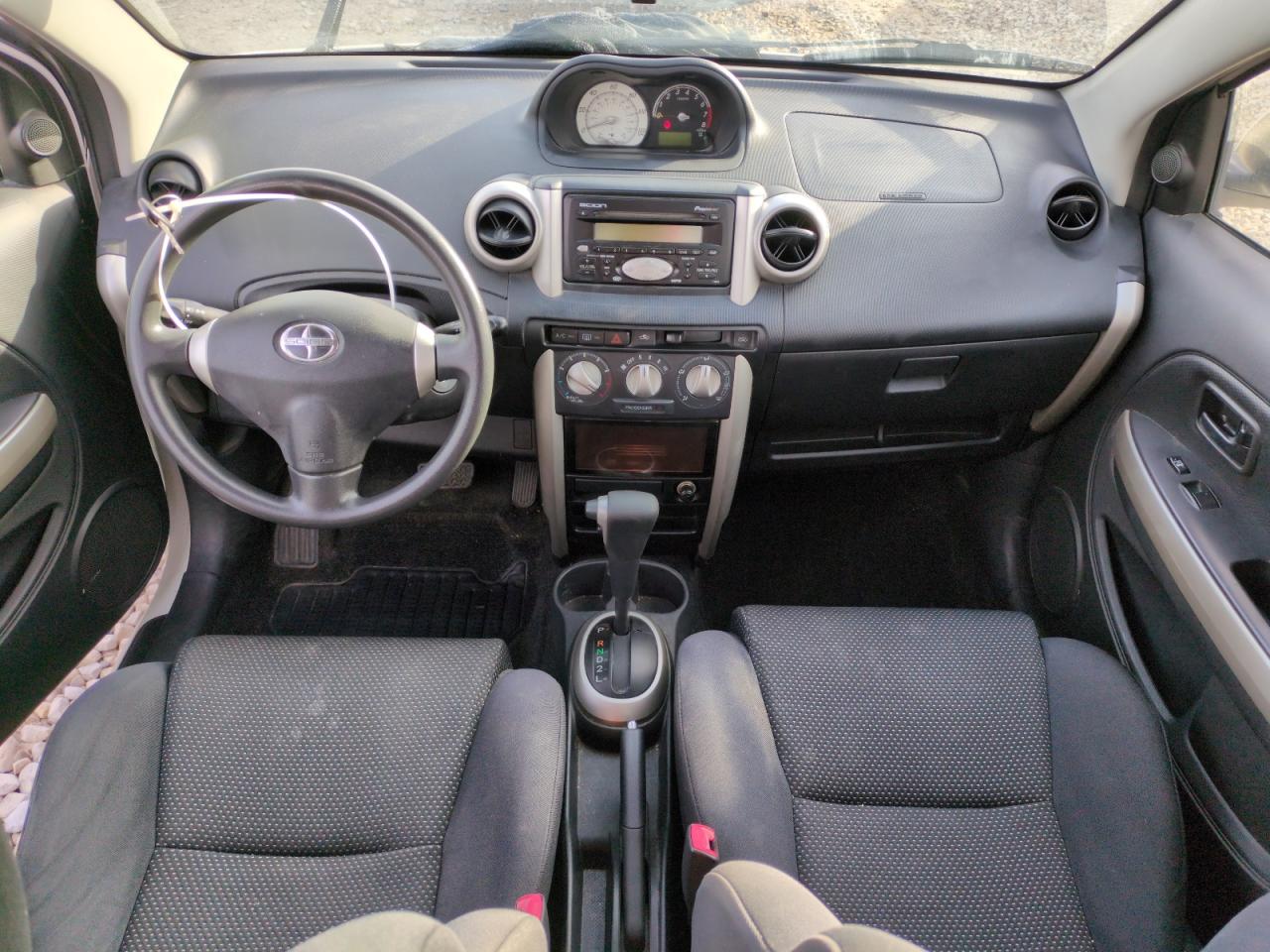 2005 Scion xA - Image 8