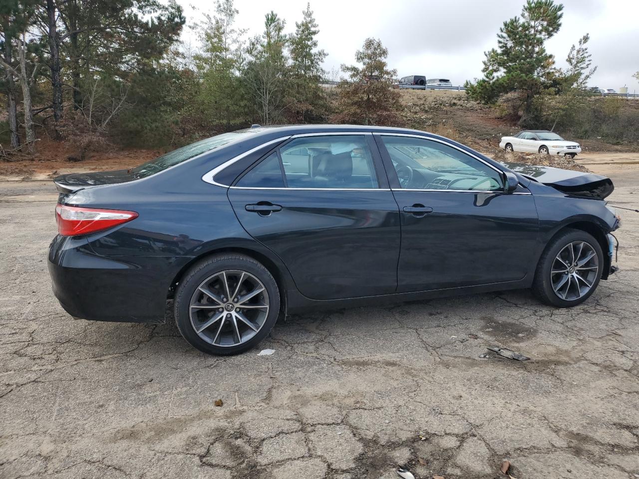 2017 Toyota Camry - Image 3