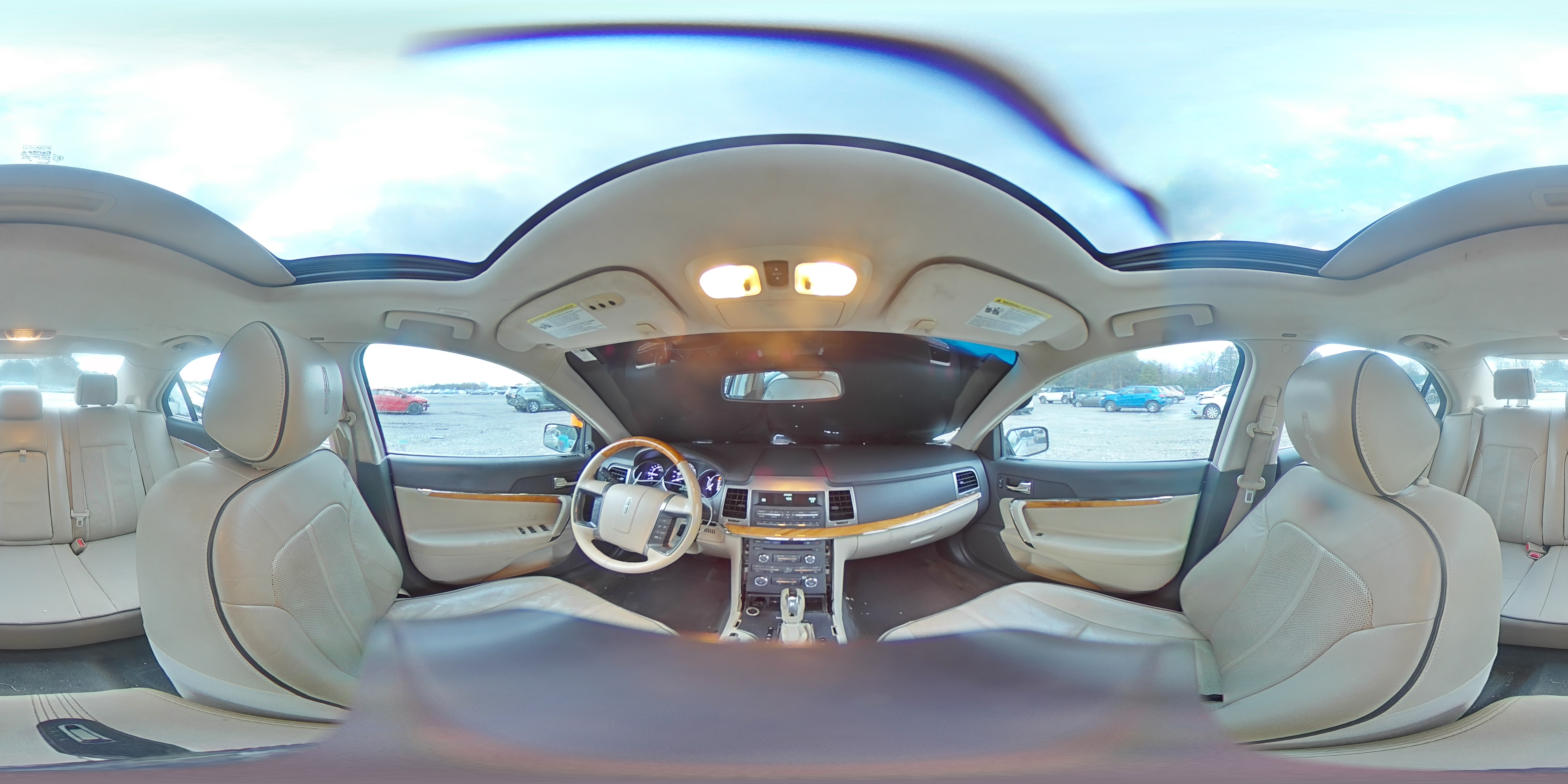 2012 Lincoln MKZ - Image 13
