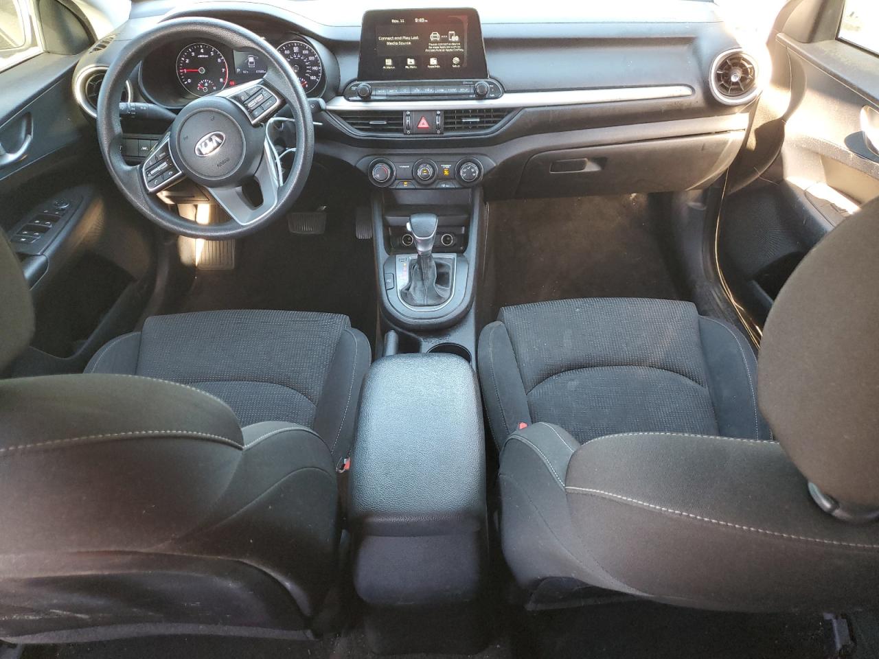 2020 Kia Forte - Image 8