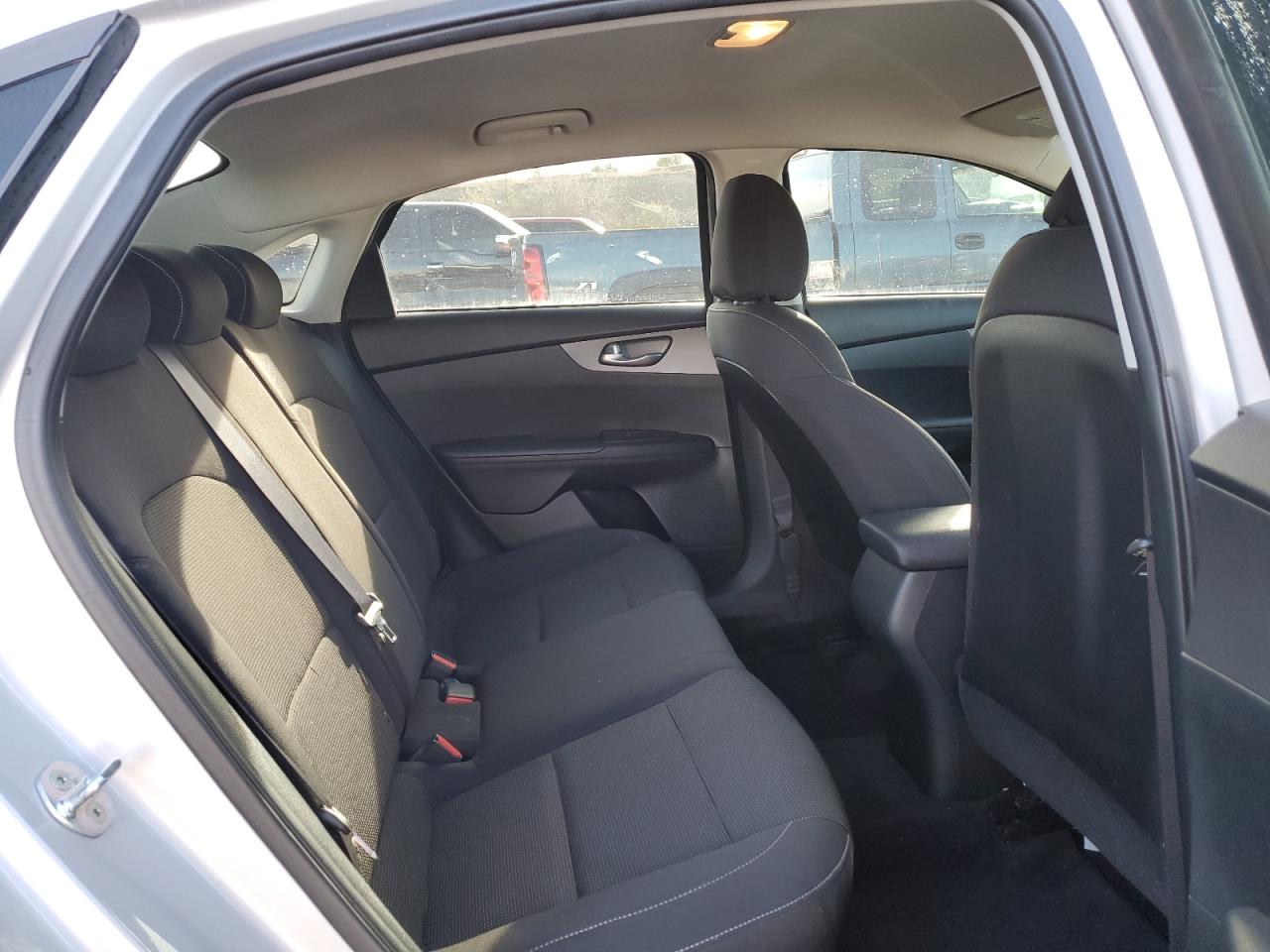 2020 Kia Forte - Image 10
