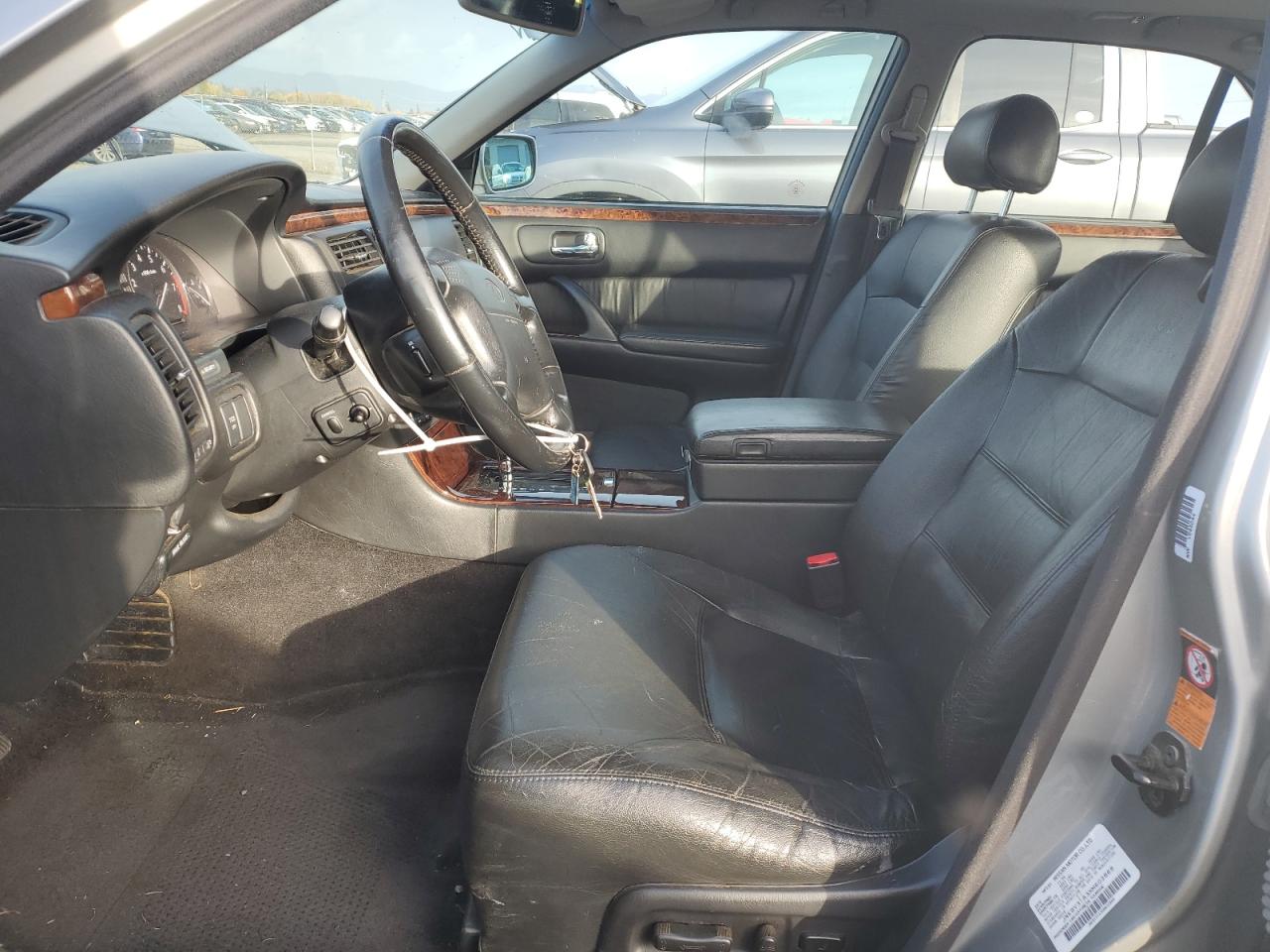 1999 Infiniti Q45 - Image 7