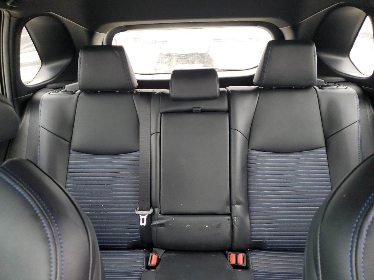 2023 Toyota RAV 4 - Image 10