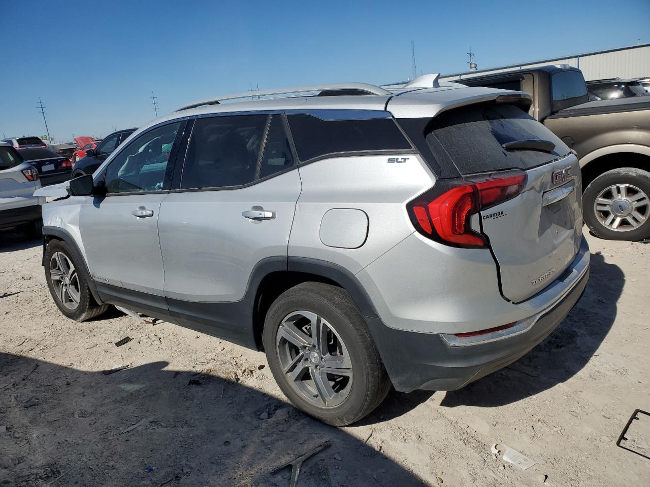 2019 GMC Terrain - Image 2