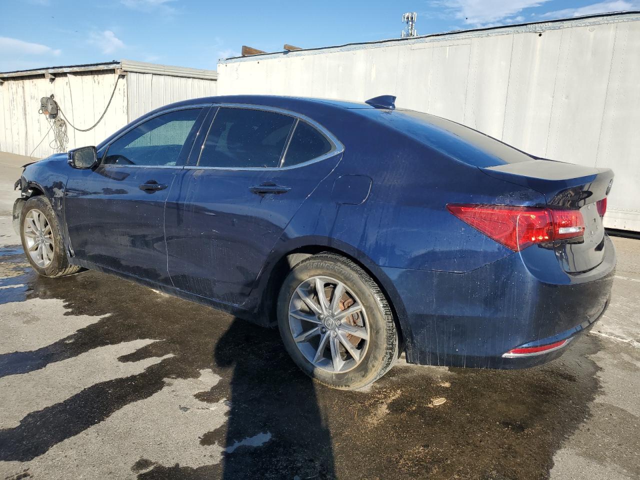 VIN 19UUB1F38JA008444 2018 ACURA TLX no.2