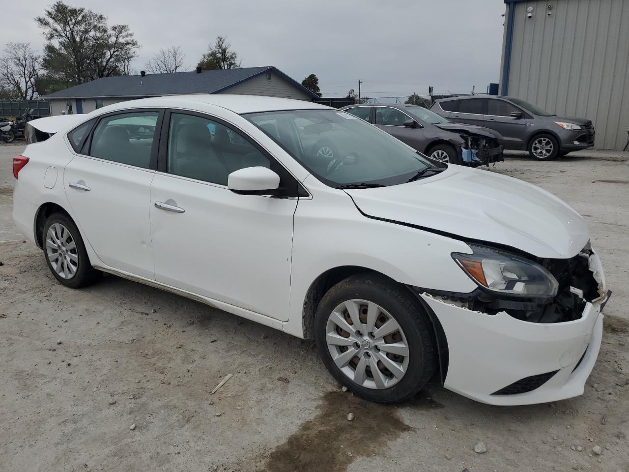 2017 Nissan Sentra - Image 4