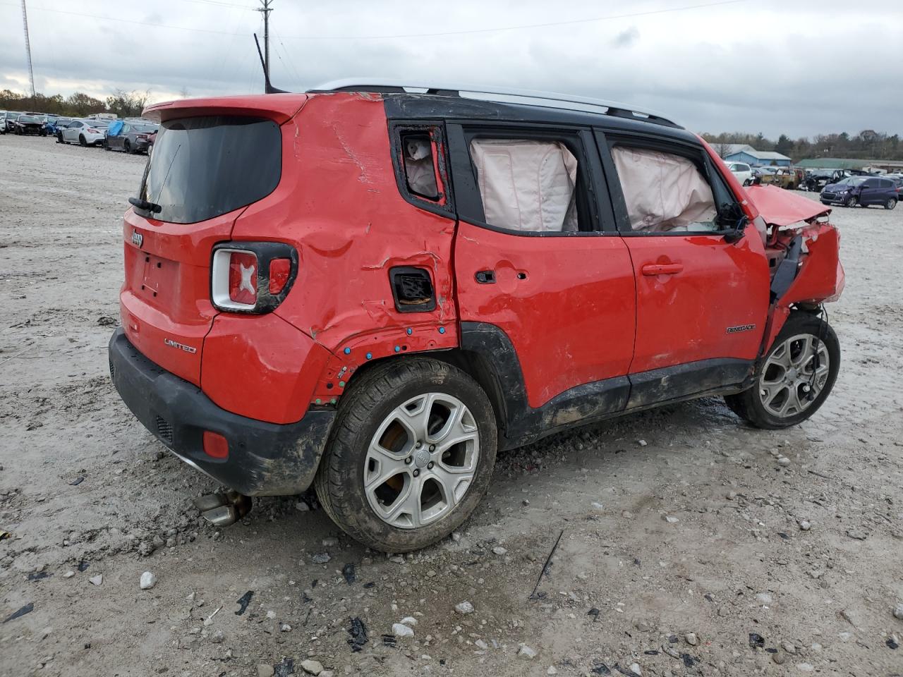 2018 Jeep Renegade - Image 3