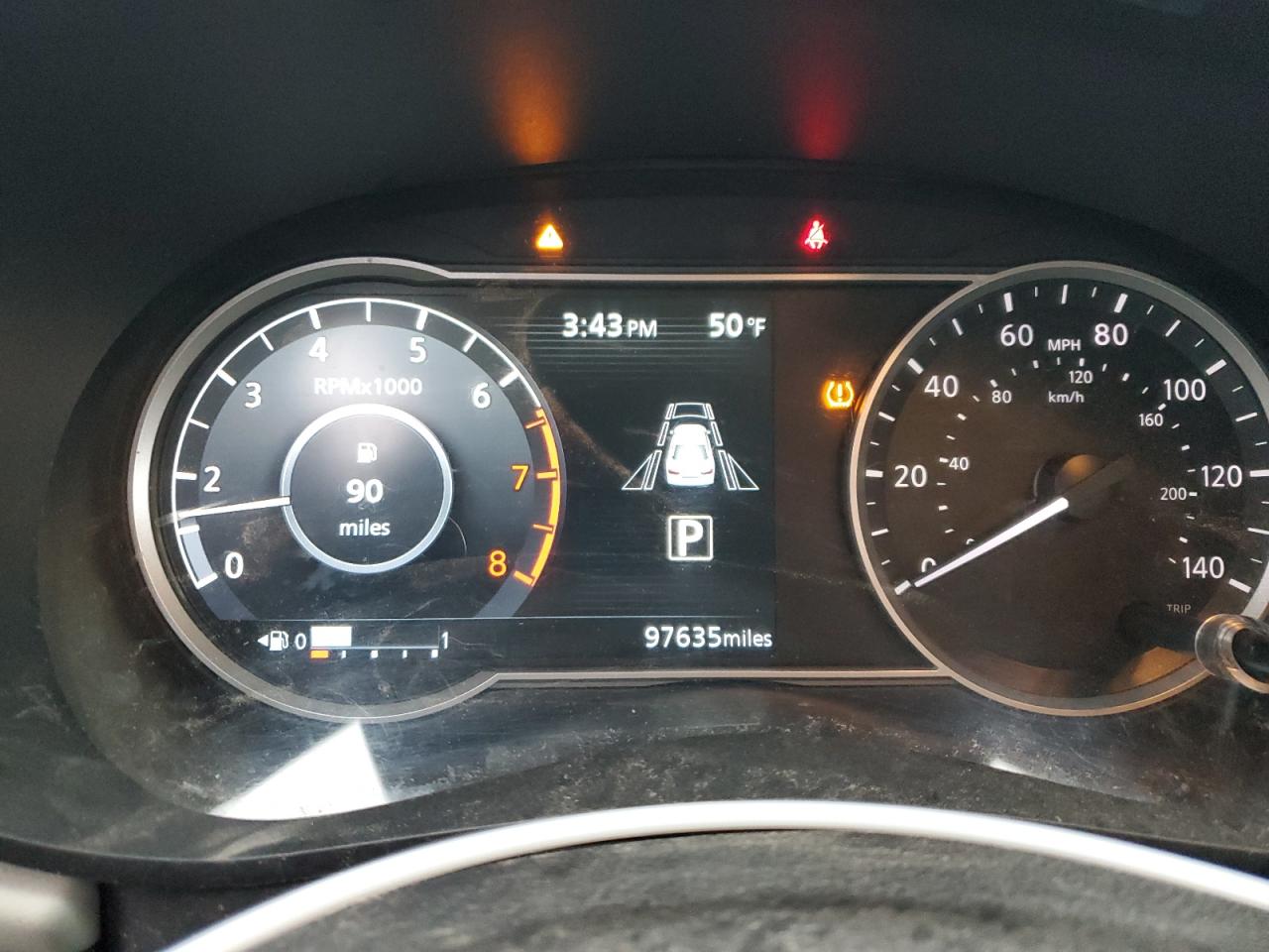 2020 Nissan Versa - Image 9