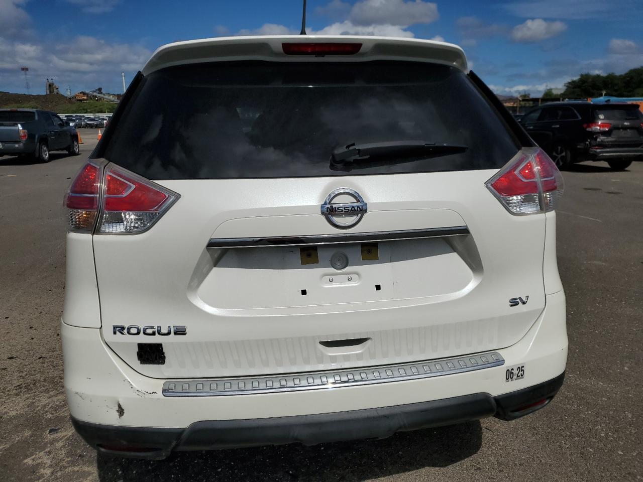 2016 Nissan Rogue - Image 6