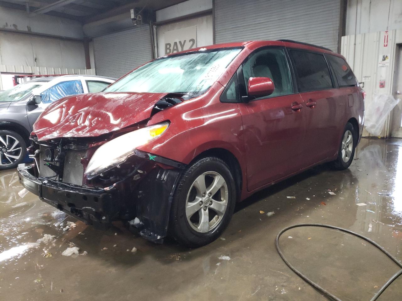 2016 Toyota Sienna - Image 1