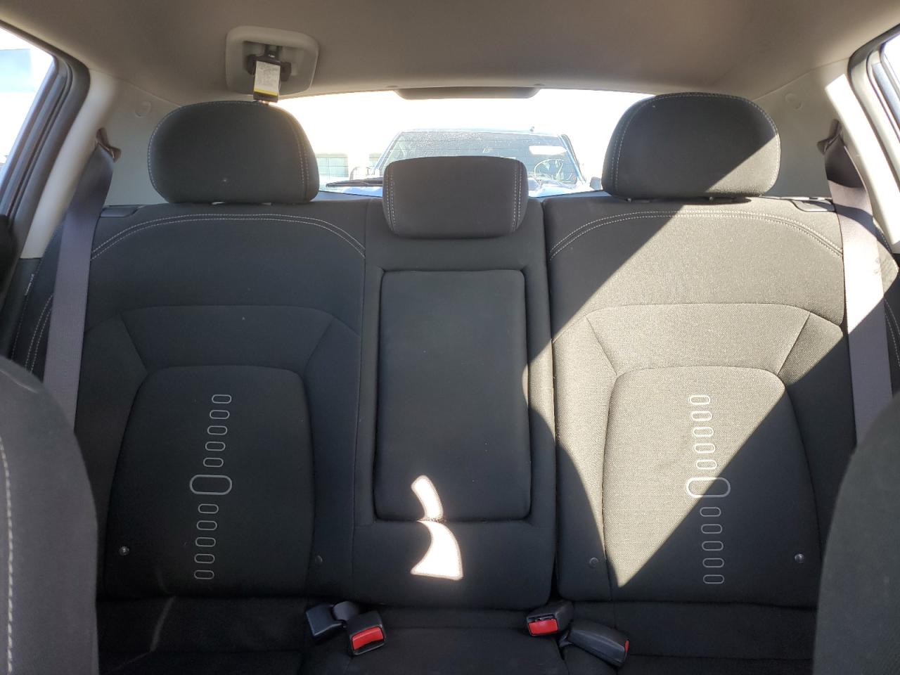 2012 Kia Sportage - Image 10