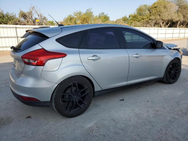  FORD FOCUS 2016 Серебристый