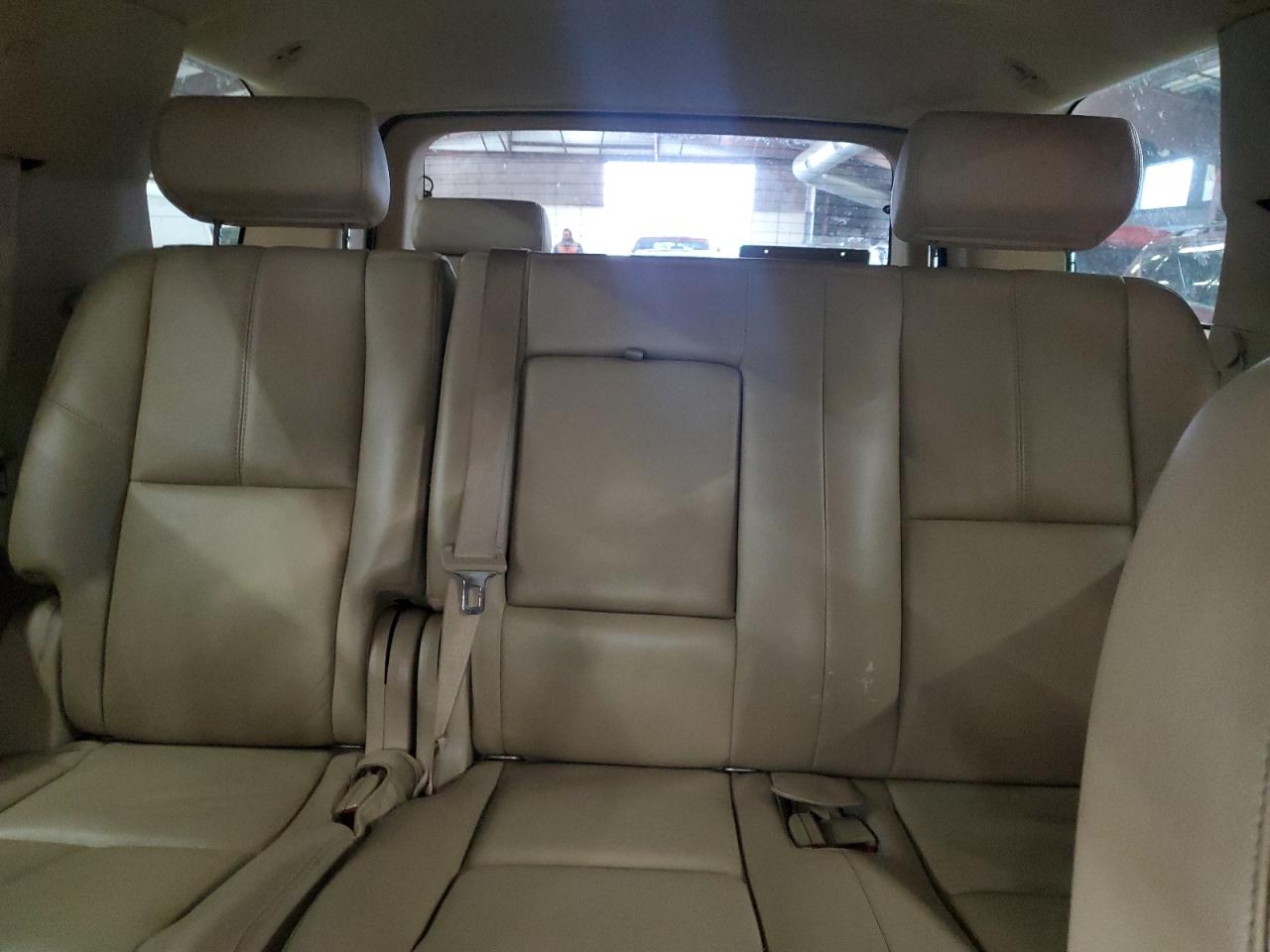 2009 GMC Yukon - Image 10