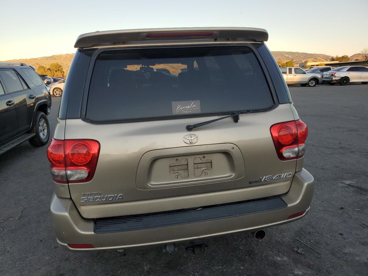 2005 Toyota Sequoia - Image 6