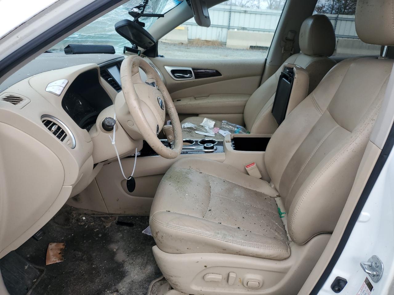 2014 Nissan Pathfinder - Image 7