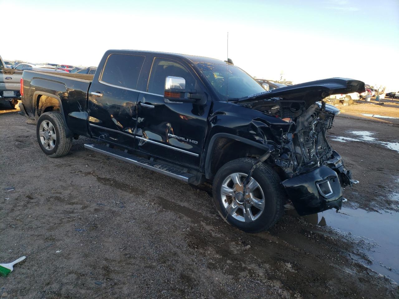 2019 GMC Sierra - Image 4