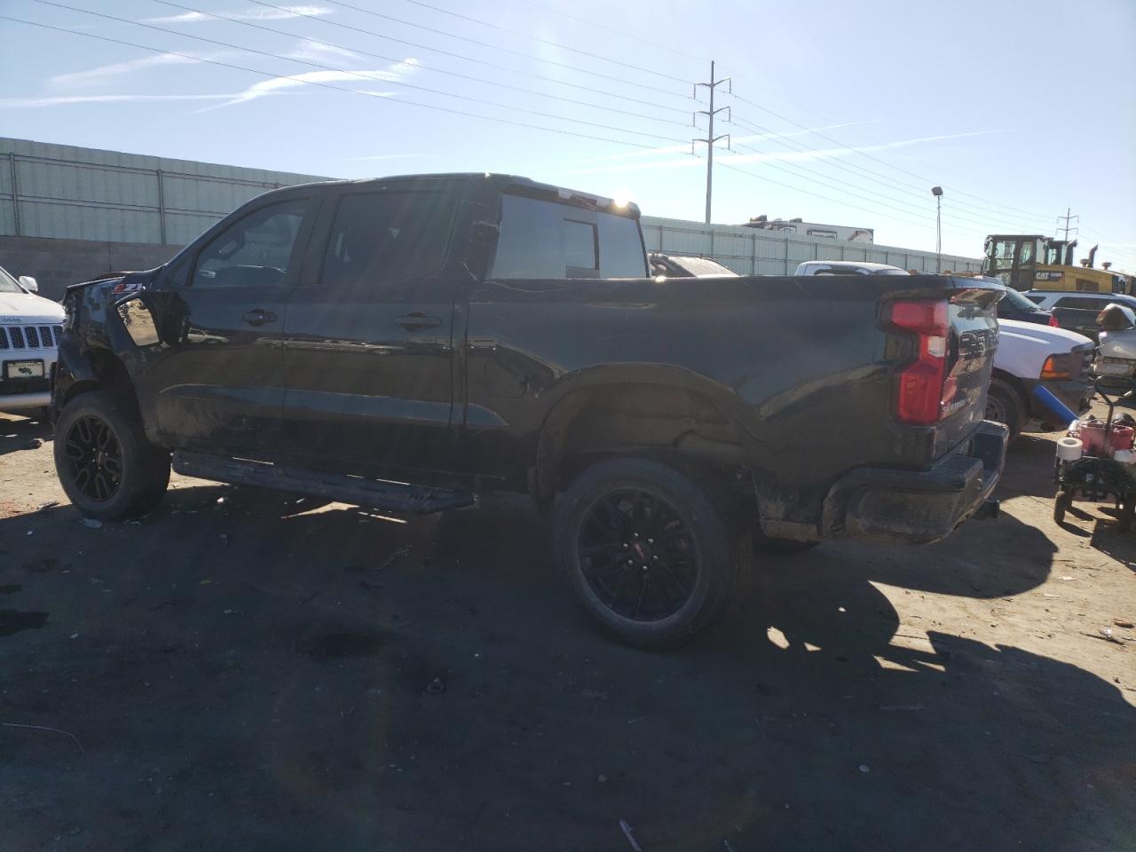 2020 Chevrolet Silverado - Image 2
