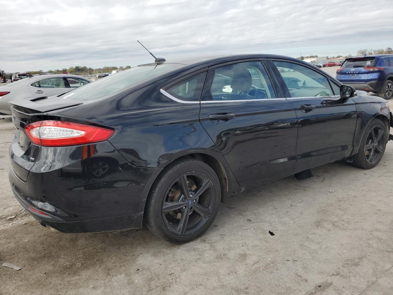 VIN 3FA6P0H76GR249362 2016 FORD FUSION no.3