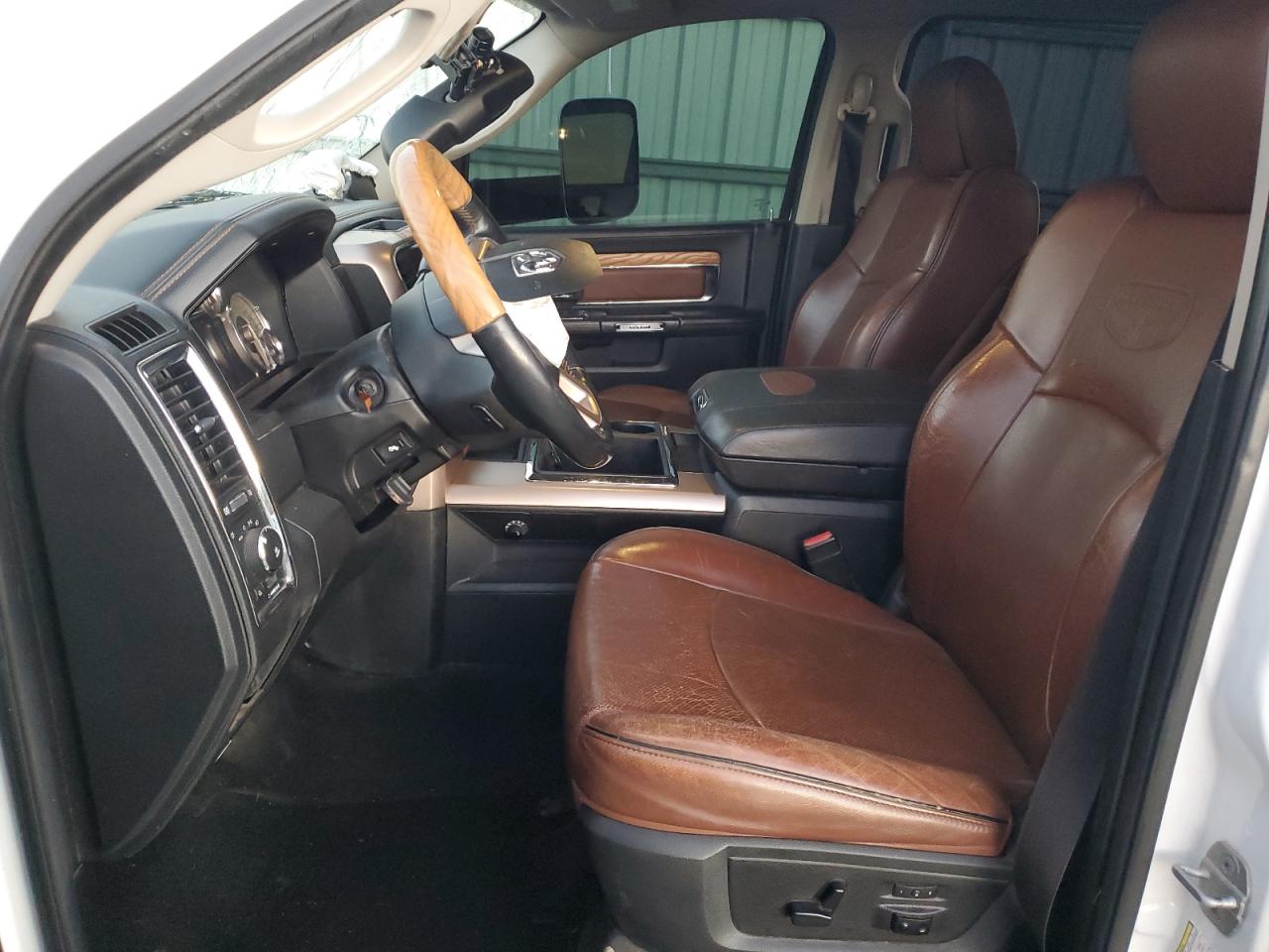 2013 RAM 2500 - Image 7