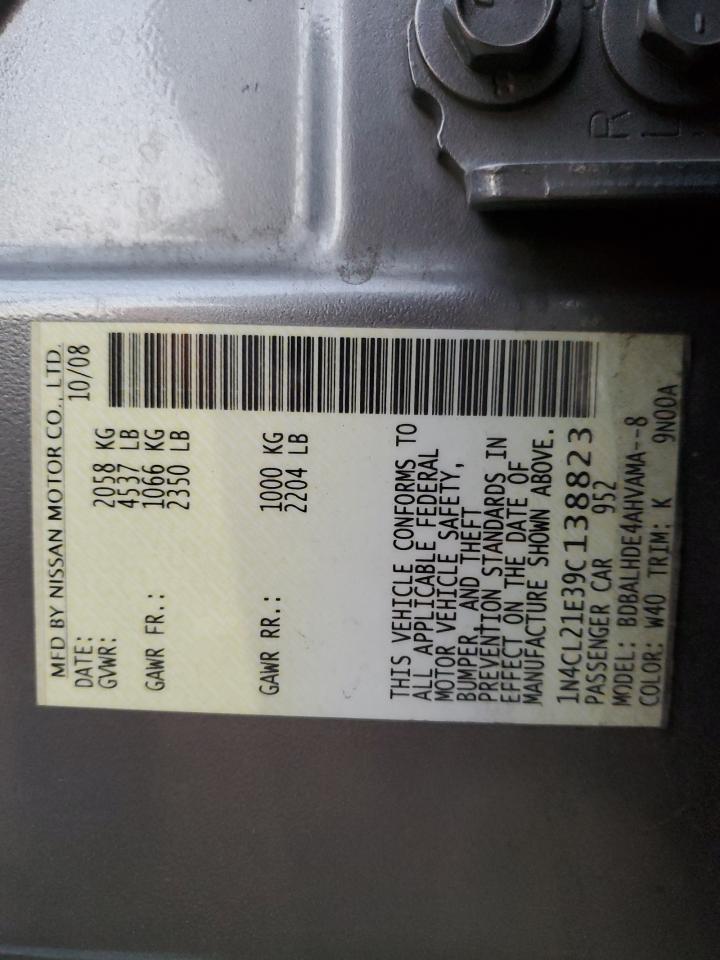 2009 Nissan Altima - Image 13