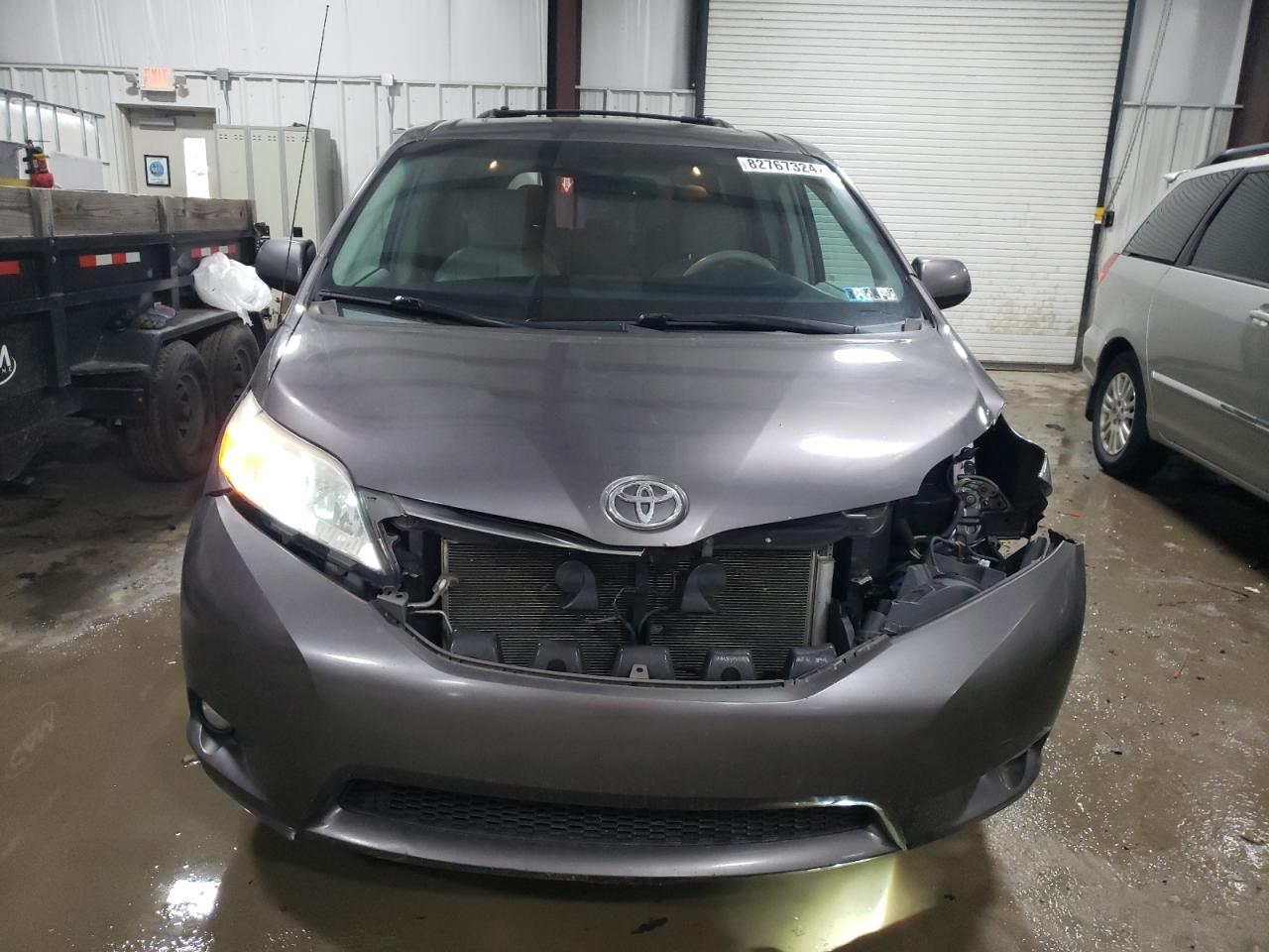 VIN 5TDYK3DCXDS286610 2013 TOYOTA All Models no.5