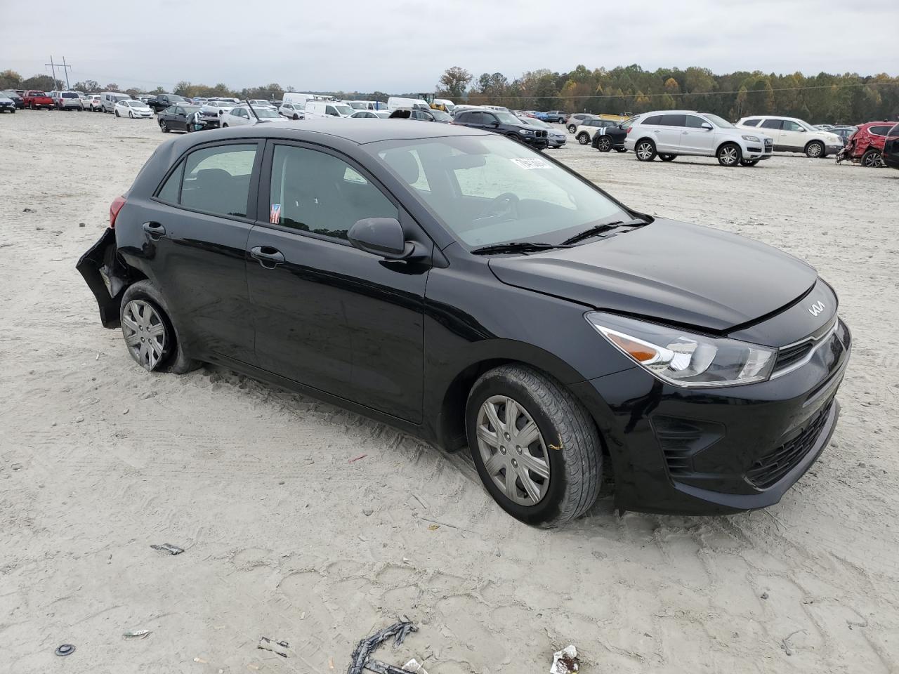 2023 Kia Rio - Image 4