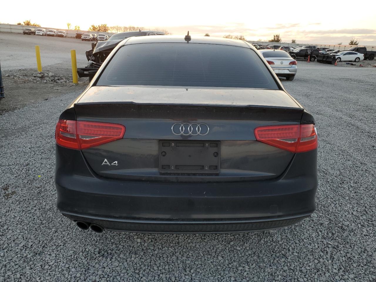 2015 Audi A4 Premium VIN: WAUAFAFL1FN018297 Lot: 78635624