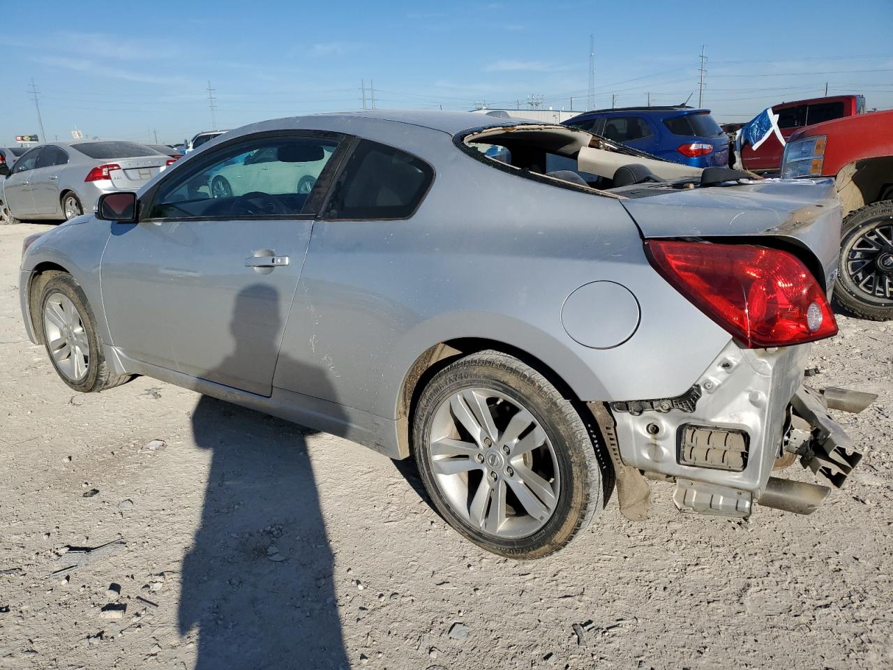 2013 Nissan Altima - Image 2