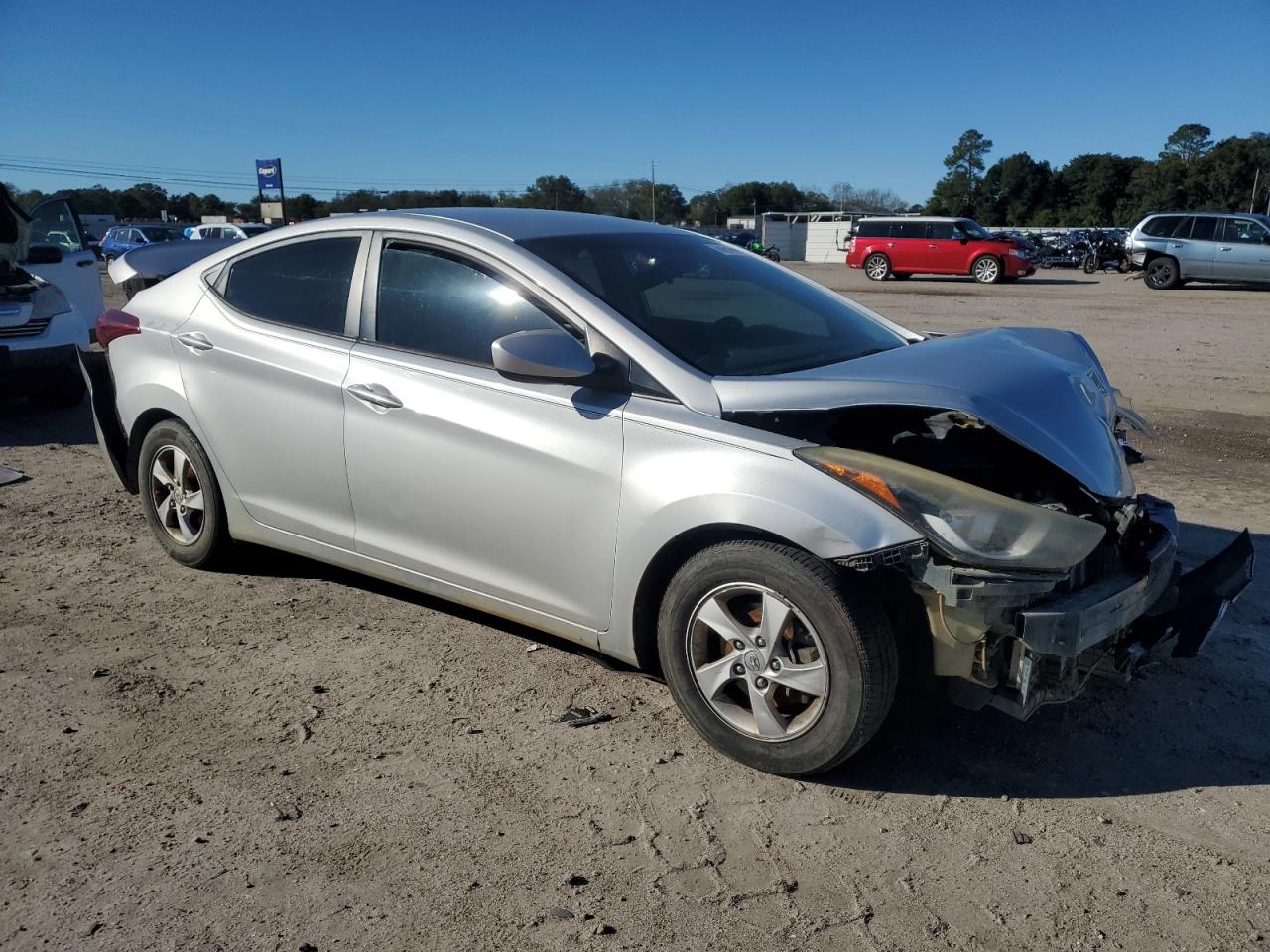 2015 Hyundai Elantra - Image 4