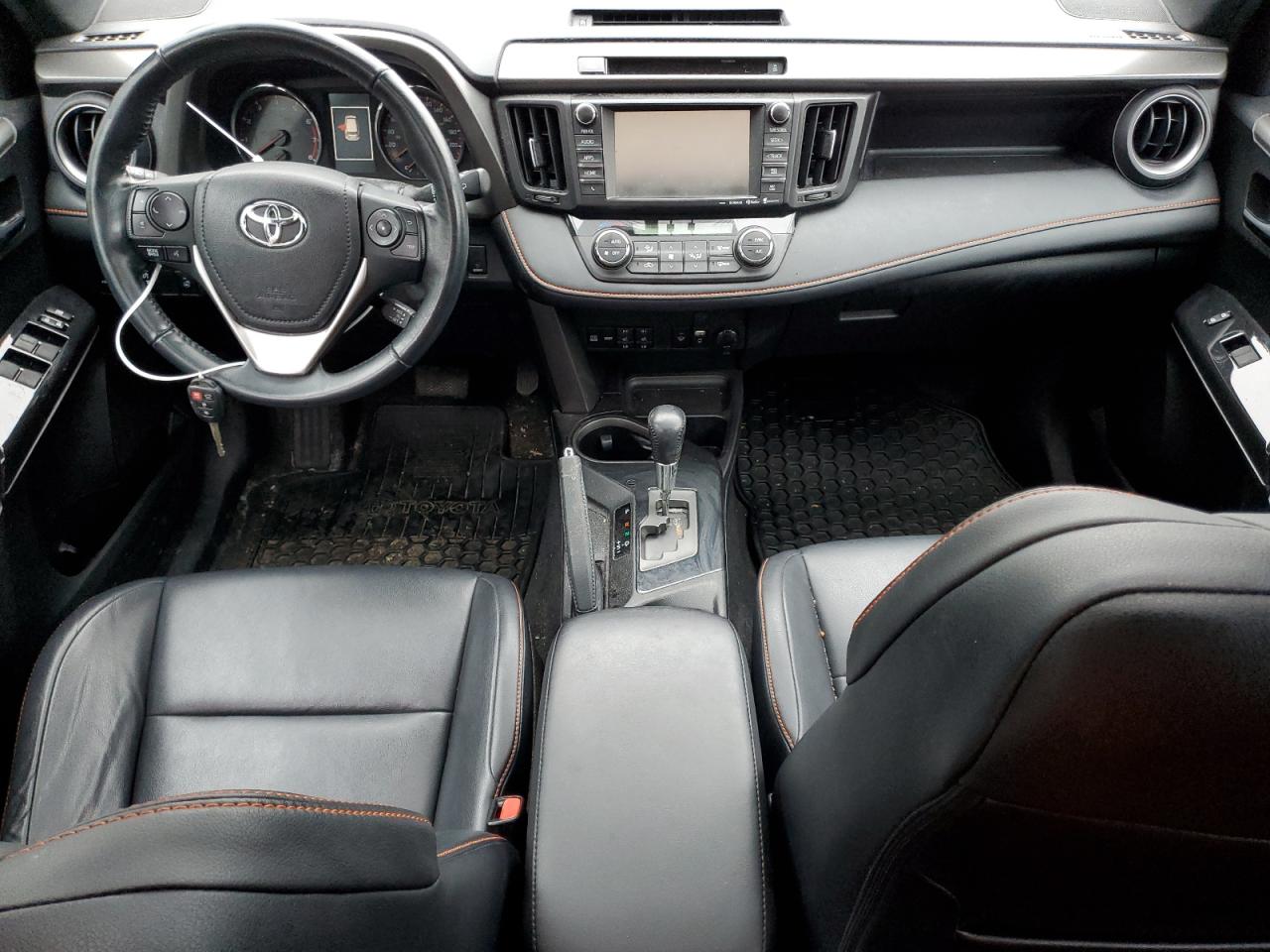 2016 Toyota RAV 4 - Image 8