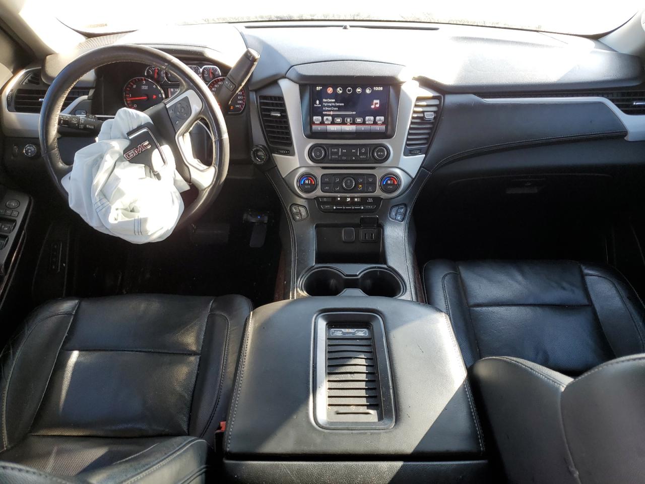 2016 GMC Yukon - Image 8