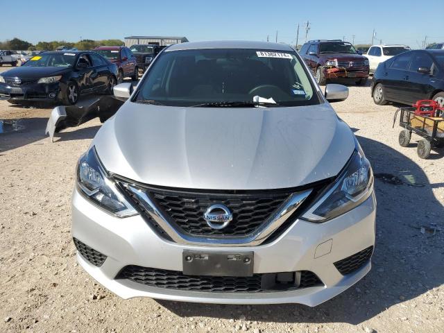  NISSAN SENTRA 2019 Srebrny
