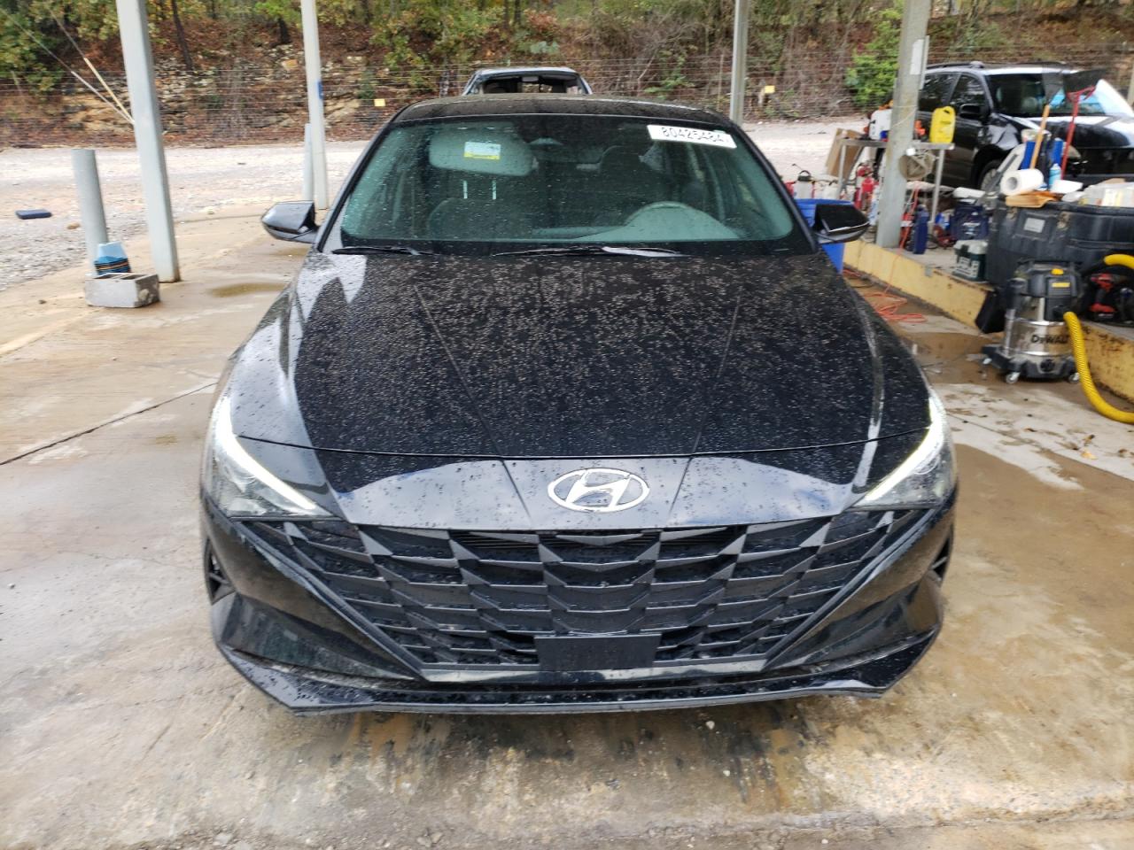 2023 Hyundai Elantra - Image 5