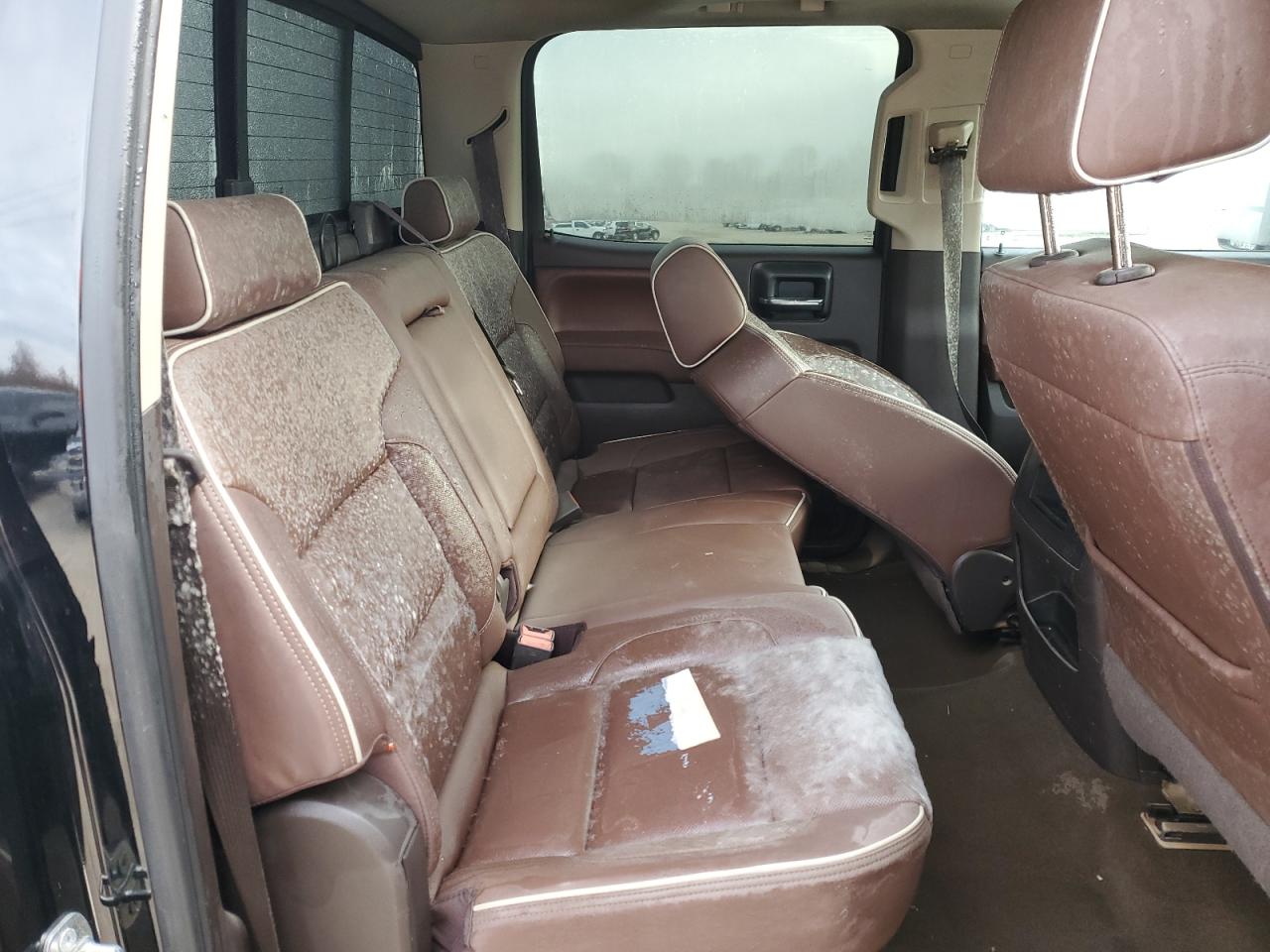 2016 Chevrolet Silverado - Image 10