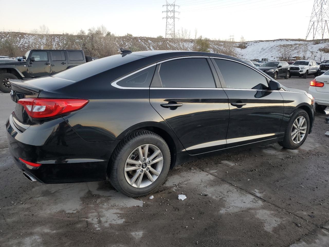 2015 Hyundai Sonata - Image 3