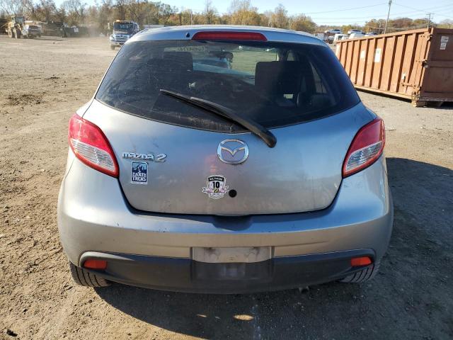 Hatchbacks MAZDA 2 2013 Silver