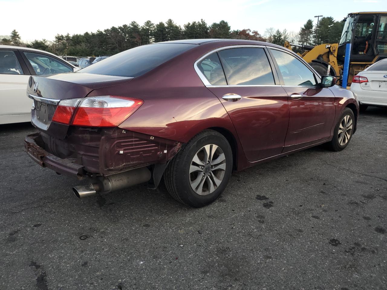 VIN 1HGCR2F38FA055168 2015 HONDA ACCORD no.3