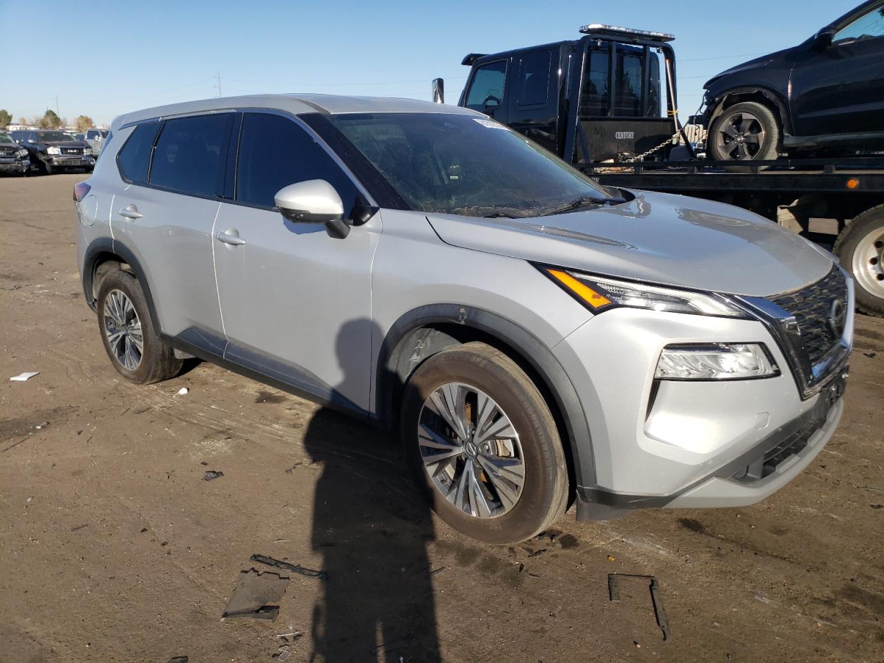 2021 Nissan Rogue - Image 4