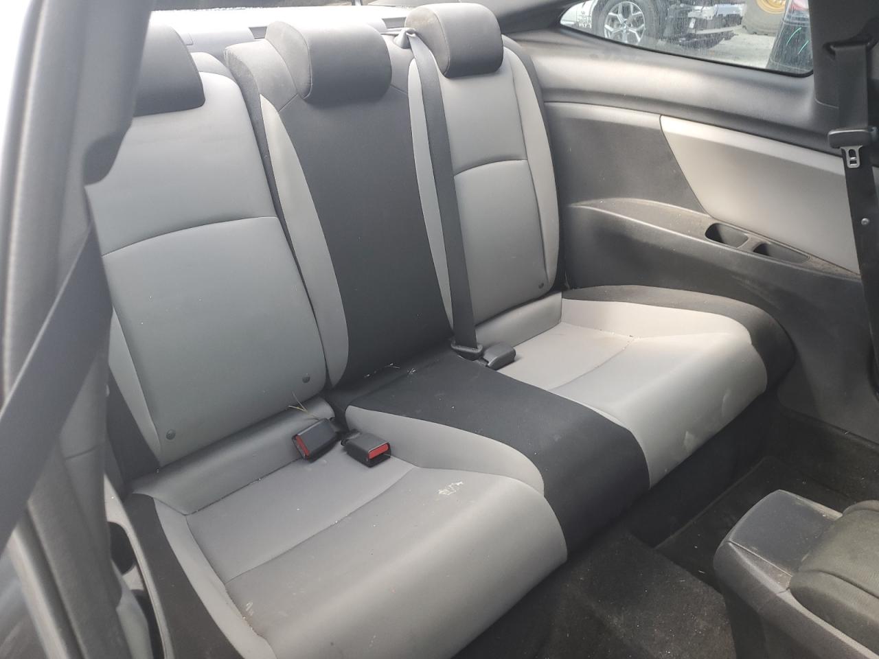 2018 Honda Civic - Image 10