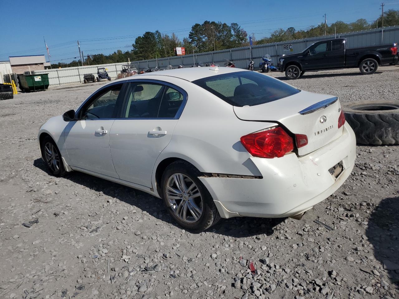 2013 Infiniti G - Image 2
