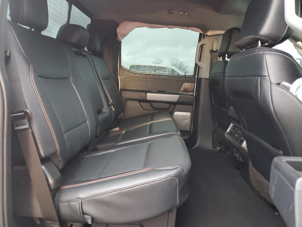 2023 Ford F250 - Image 10