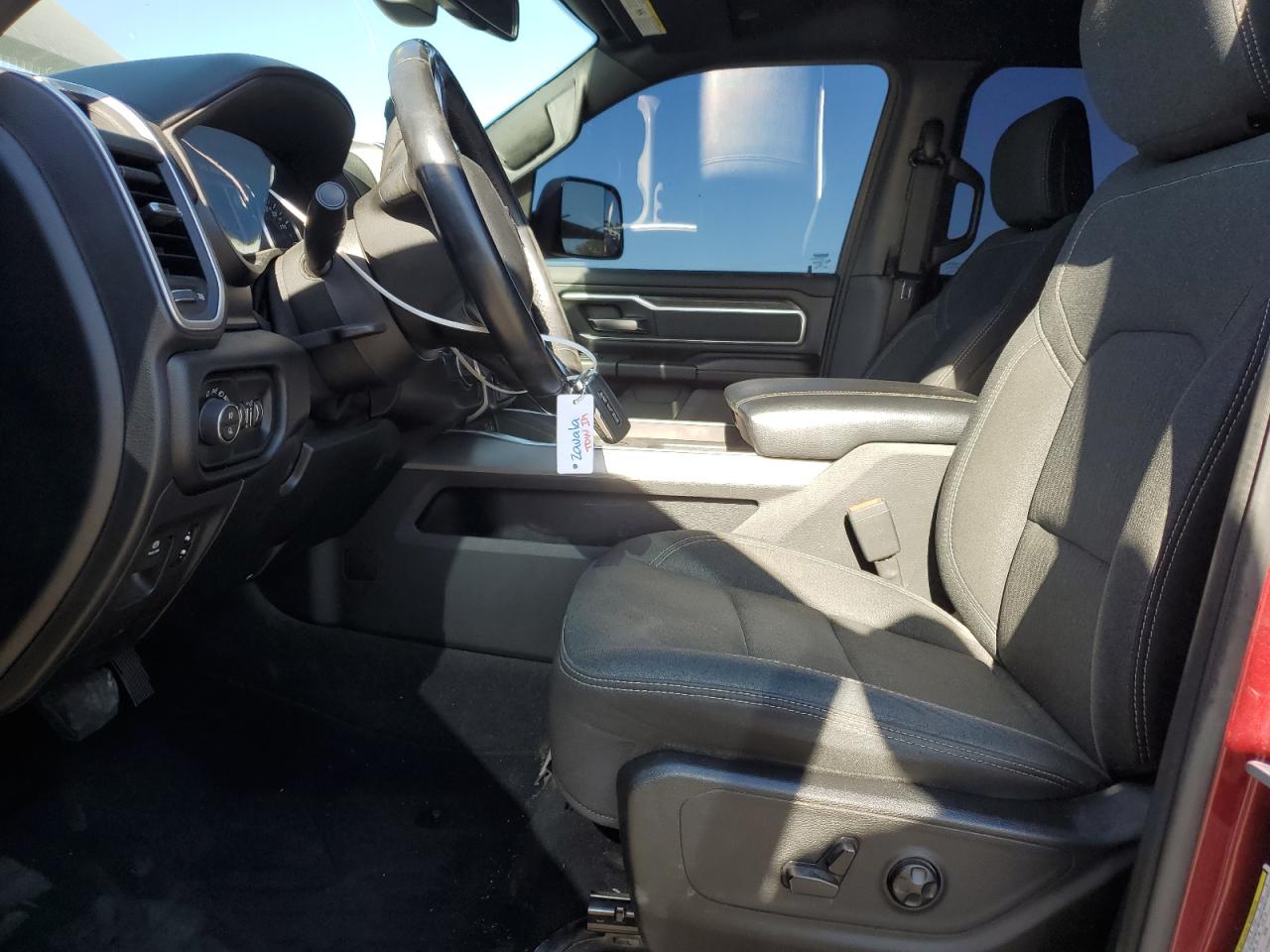 2019 RAM 1500 - Image 7