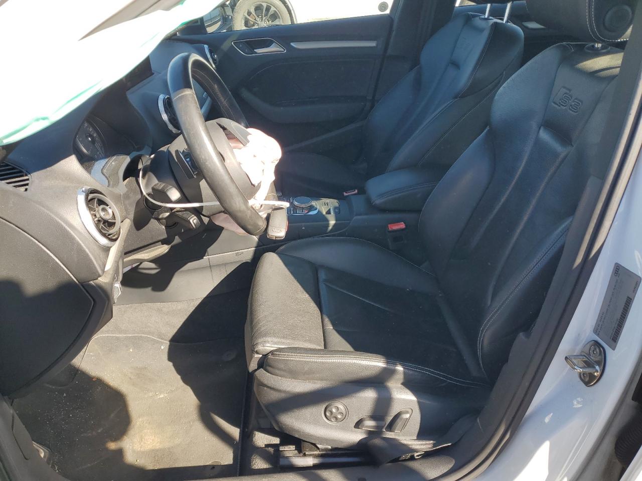 2016 Audi S3 - Image 7