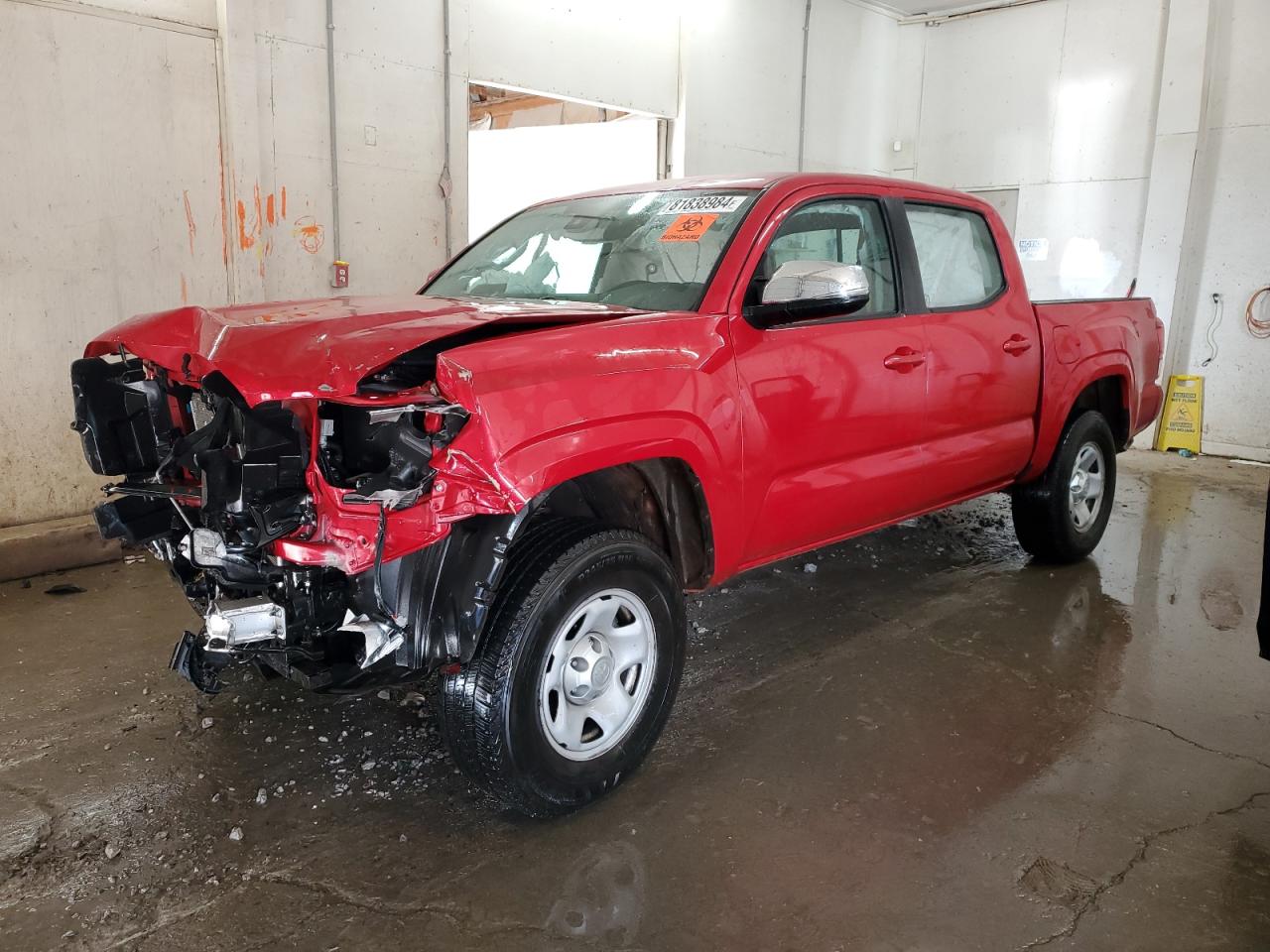 VIN 3TMCZ5AN4JM176316 2018 TOYOTA TACOMA no.1