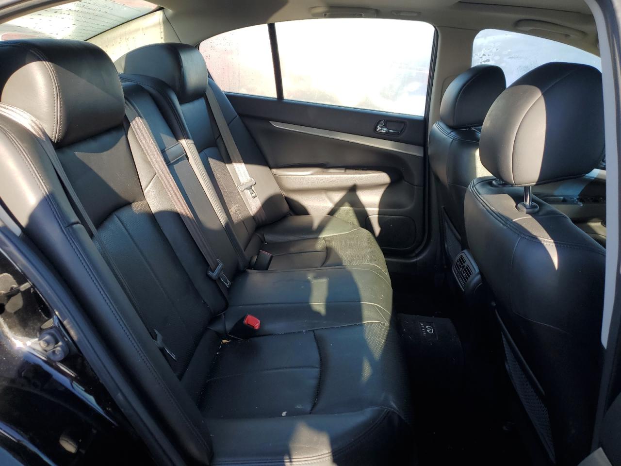 2013 Infiniti G - Image 10