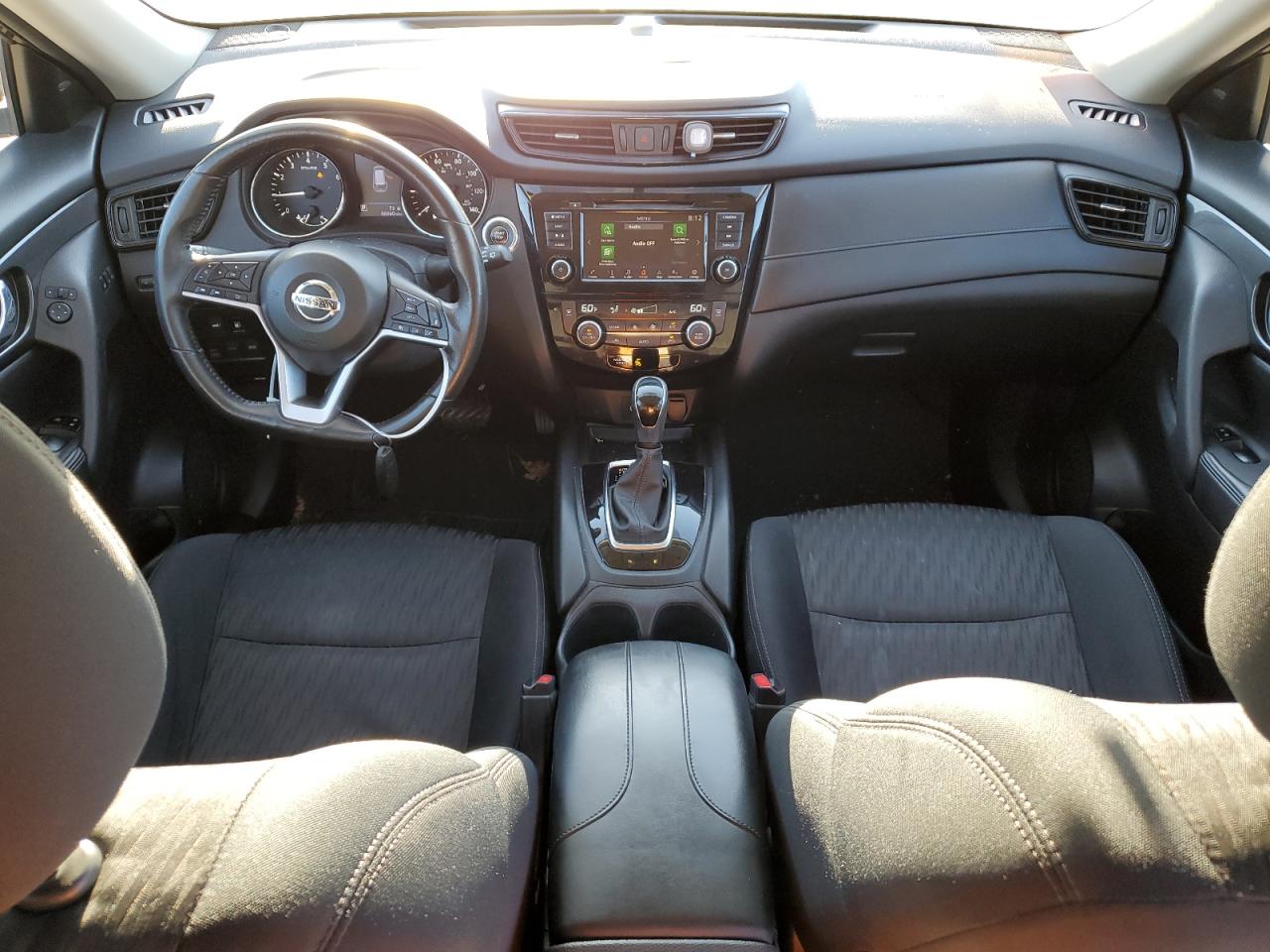 2018 Nissan Rogue - Image 8
